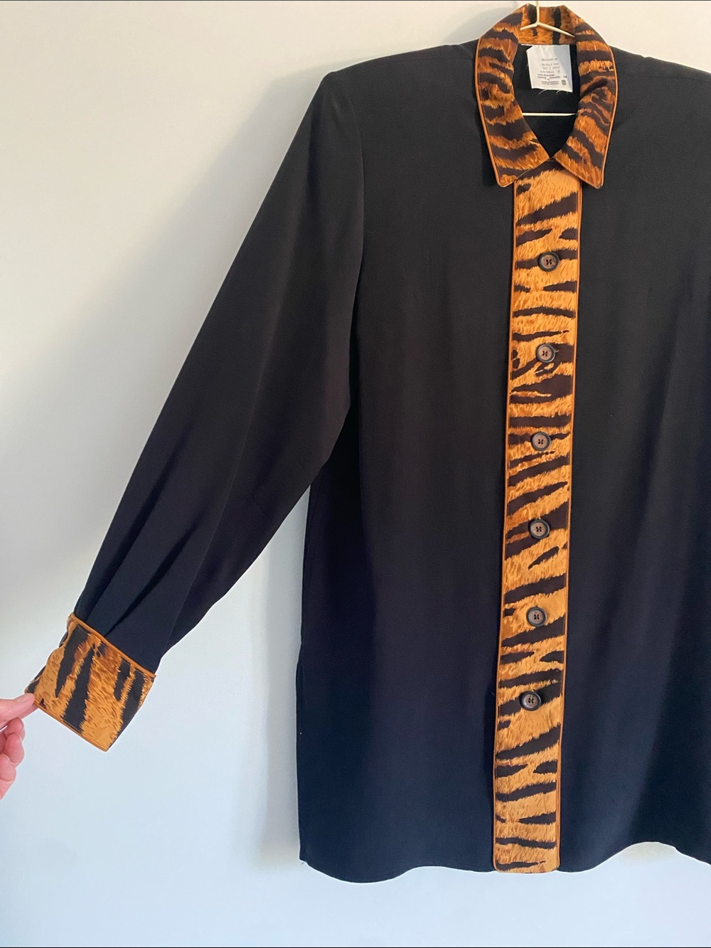 ‘80s Silk Crêpe Tiger Trim Tunic Mini Dress - Picture 5 of 16
